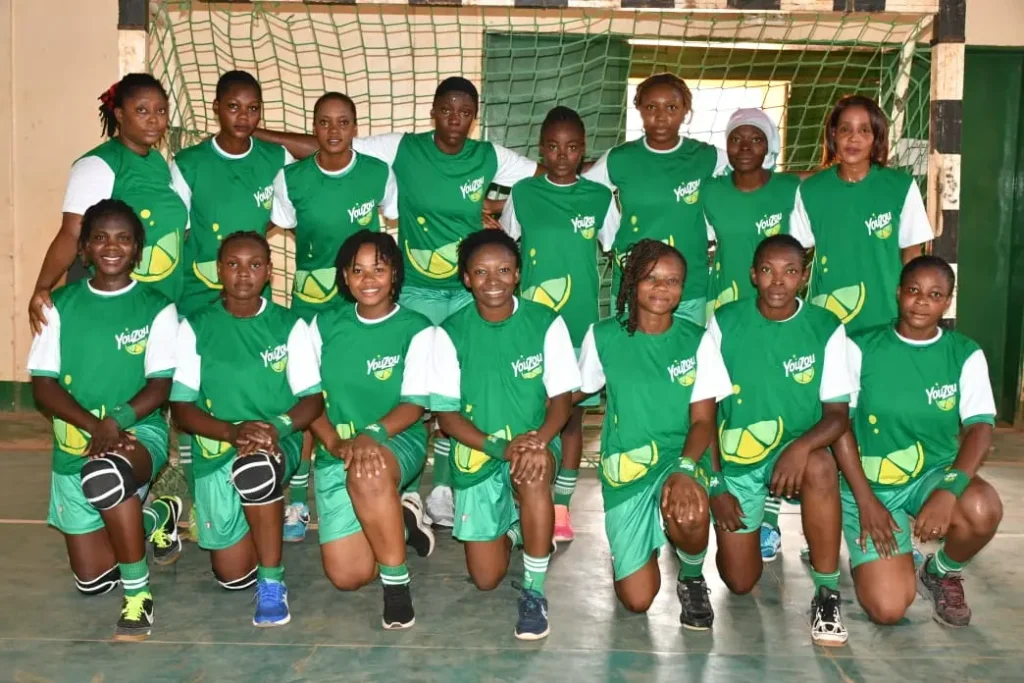 Photo de famille des joueuse de Handeball