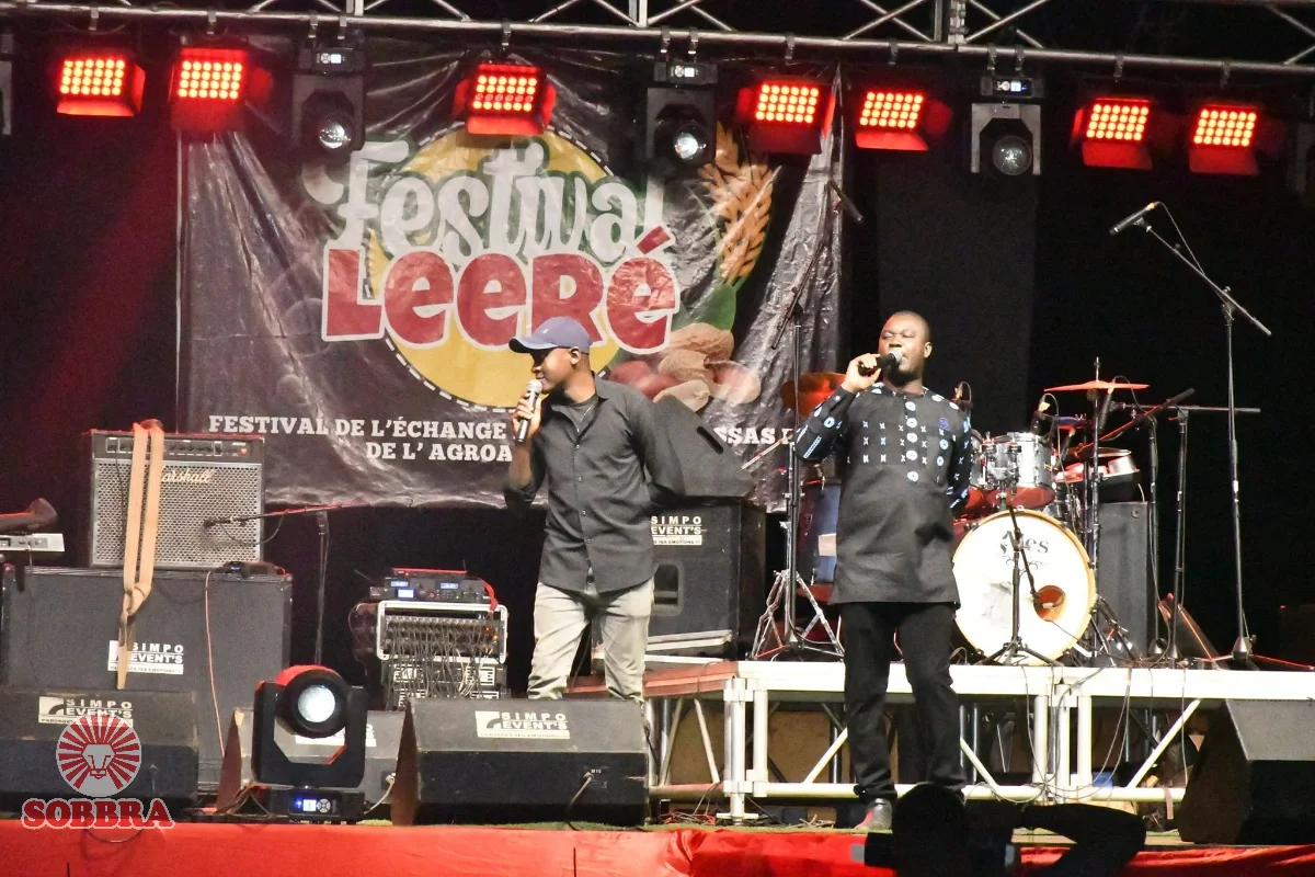 Photo Festiva/l Leere 2024 animation podium